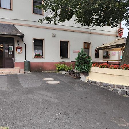 Penzion U Zeleneho Stromu Telnice Luaran gambar