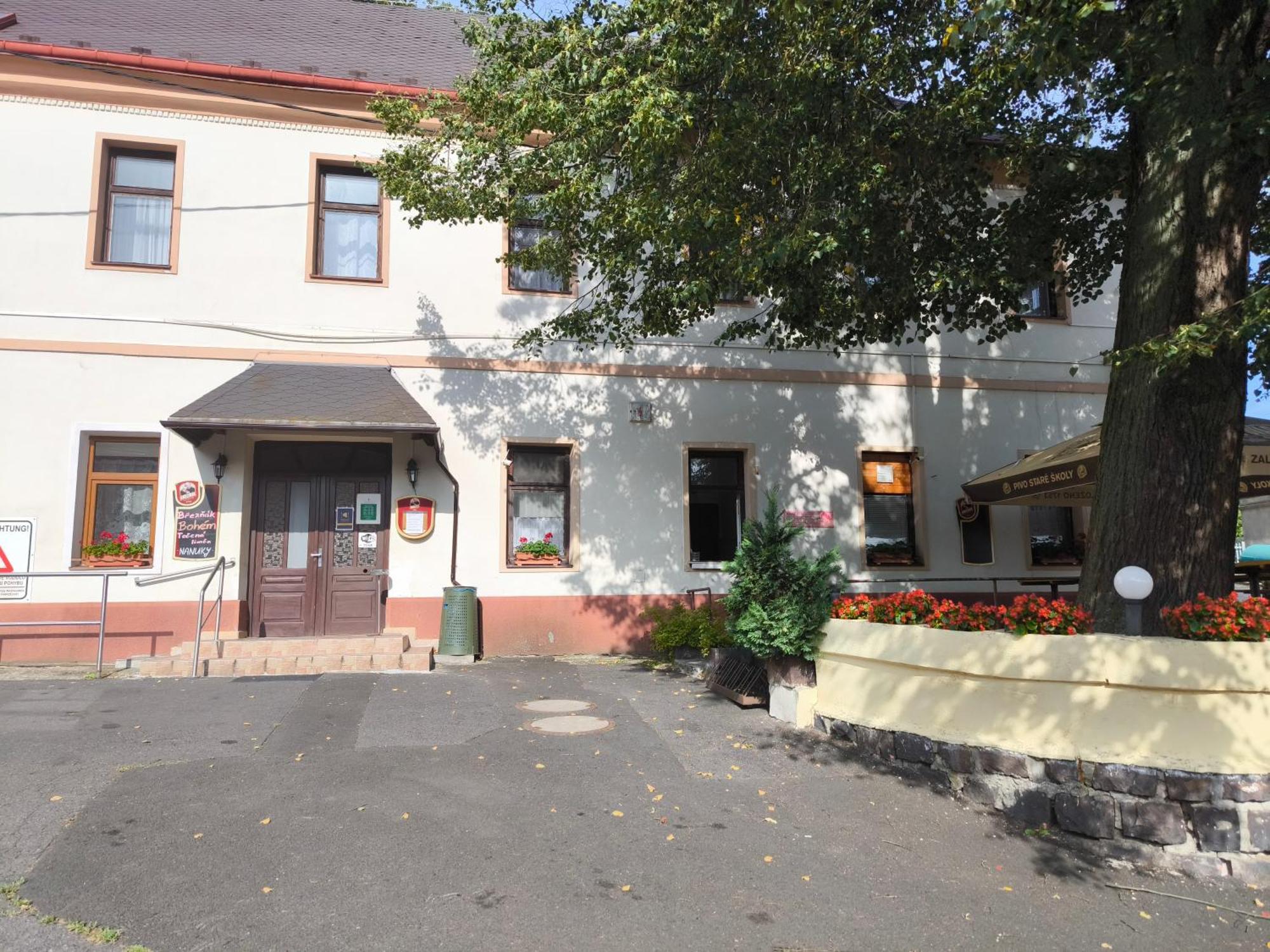 Penzion U Zeleneho Stromu Telnice Luaran gambar