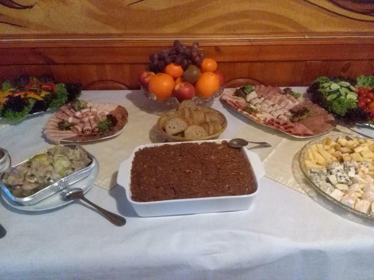 Penzion U Zeleneho Stromu Telnice Luaran gambar
