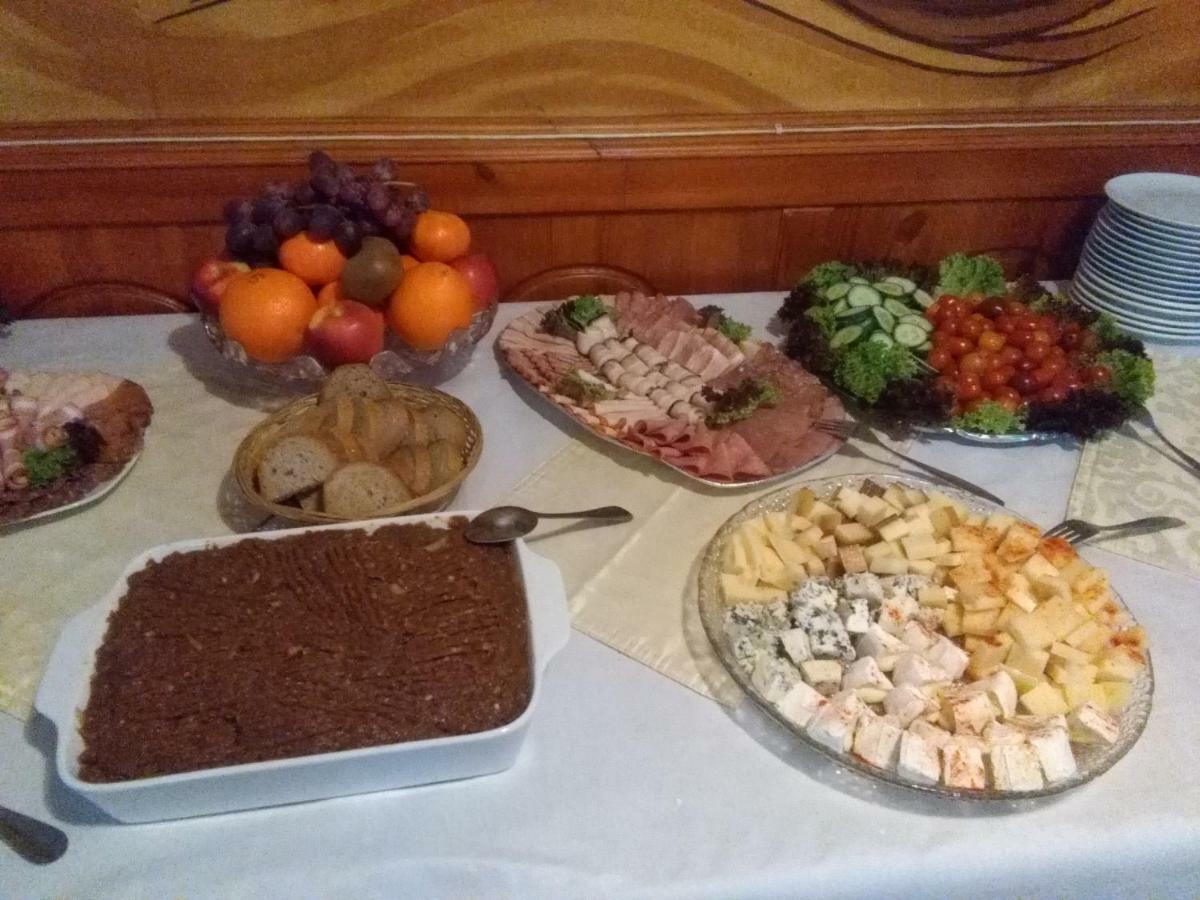 Penzion U Zeleneho Stromu Telnice Luaran gambar